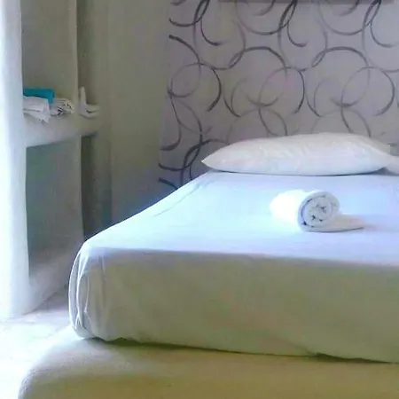 Apartment White 1 *