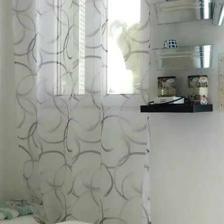 Apartment White 1 *